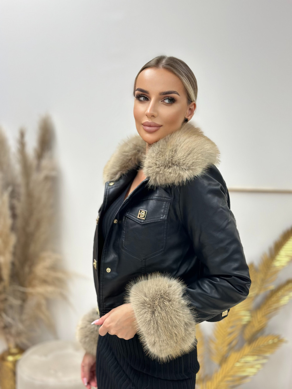 KURTKA CZARNA - obrazek 4